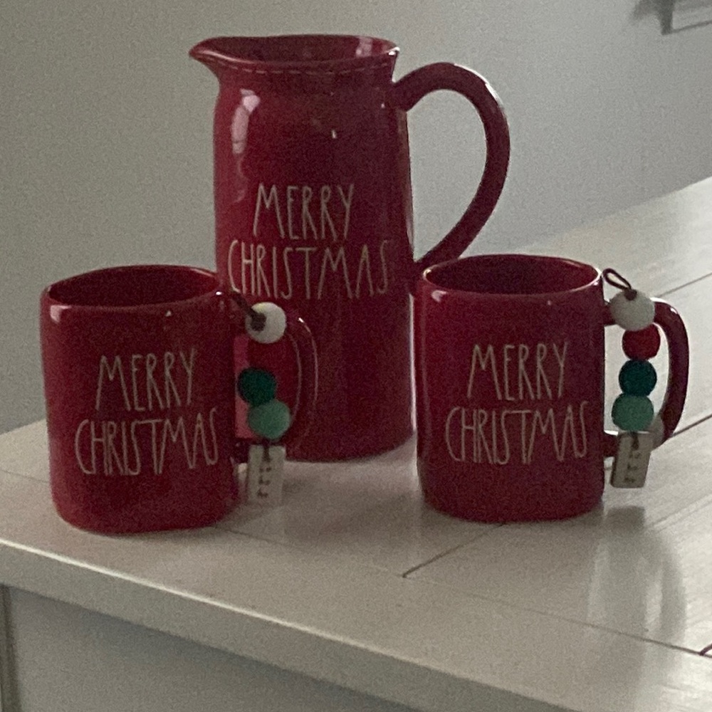 Rae Dunn Merry Christmas Drink Pitcher and Mugs Set NWOT